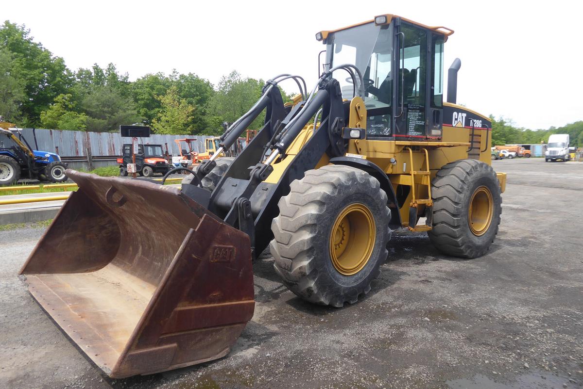 1998 Caterpillar IT28G Tire Loader