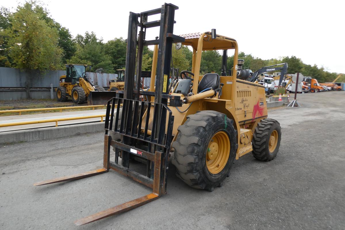 MasterCraft C06-10116 Diesel Rough Terrain Forklift
